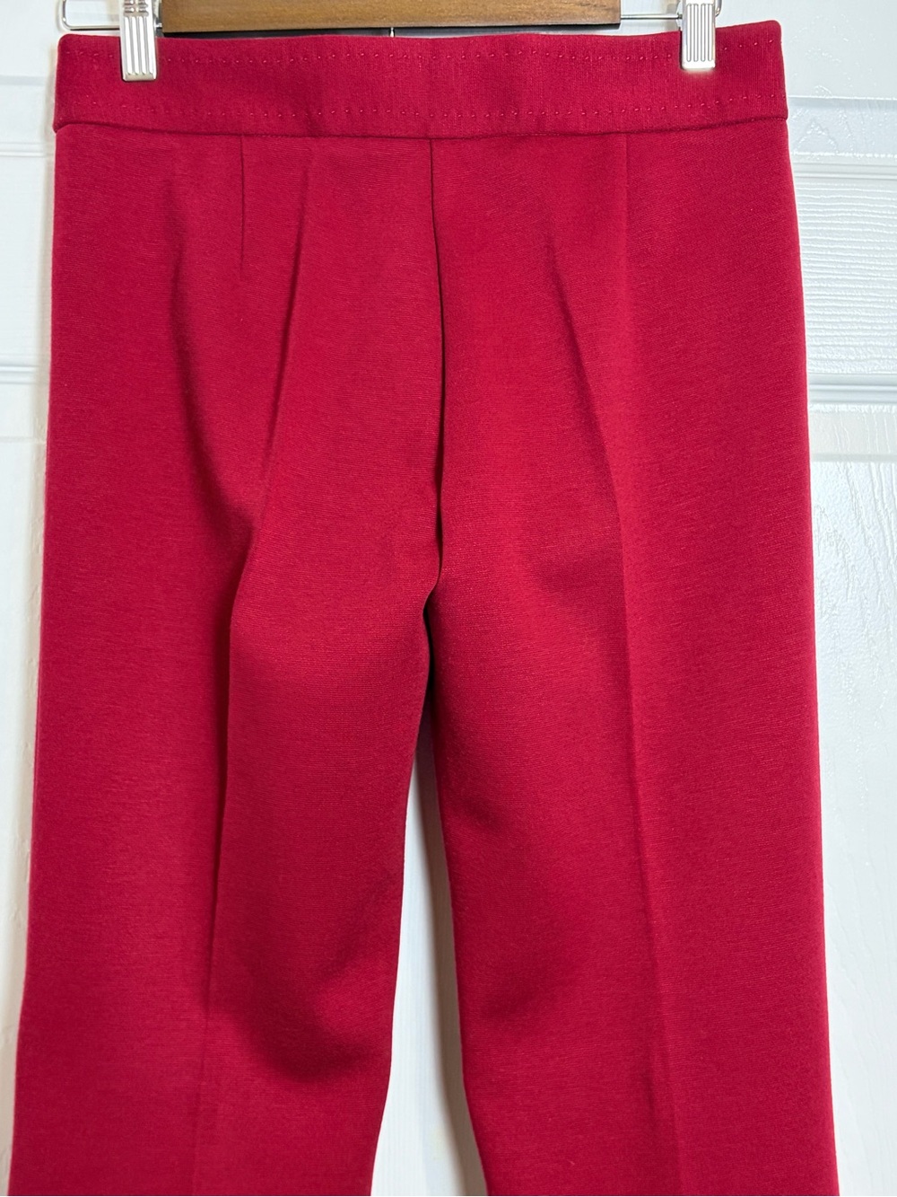 BCBGMAXAZRIA Cherry Red Tailored Cuffed Flare Pants Size 0 - Picture 5 of 13
